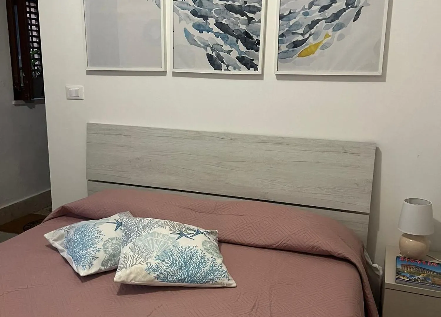 Maestrale Room Palermo Guest house